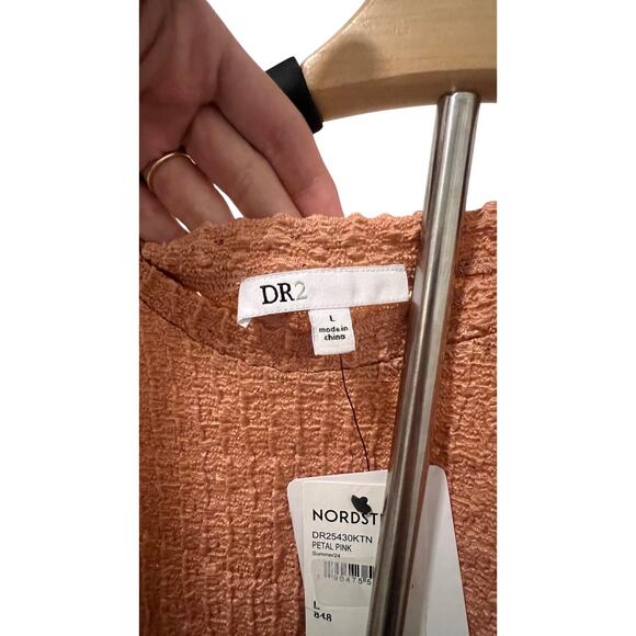 DR2 Blouse – New With Tags – Size Large - NWT Women shirt - Picture 3 of 4
